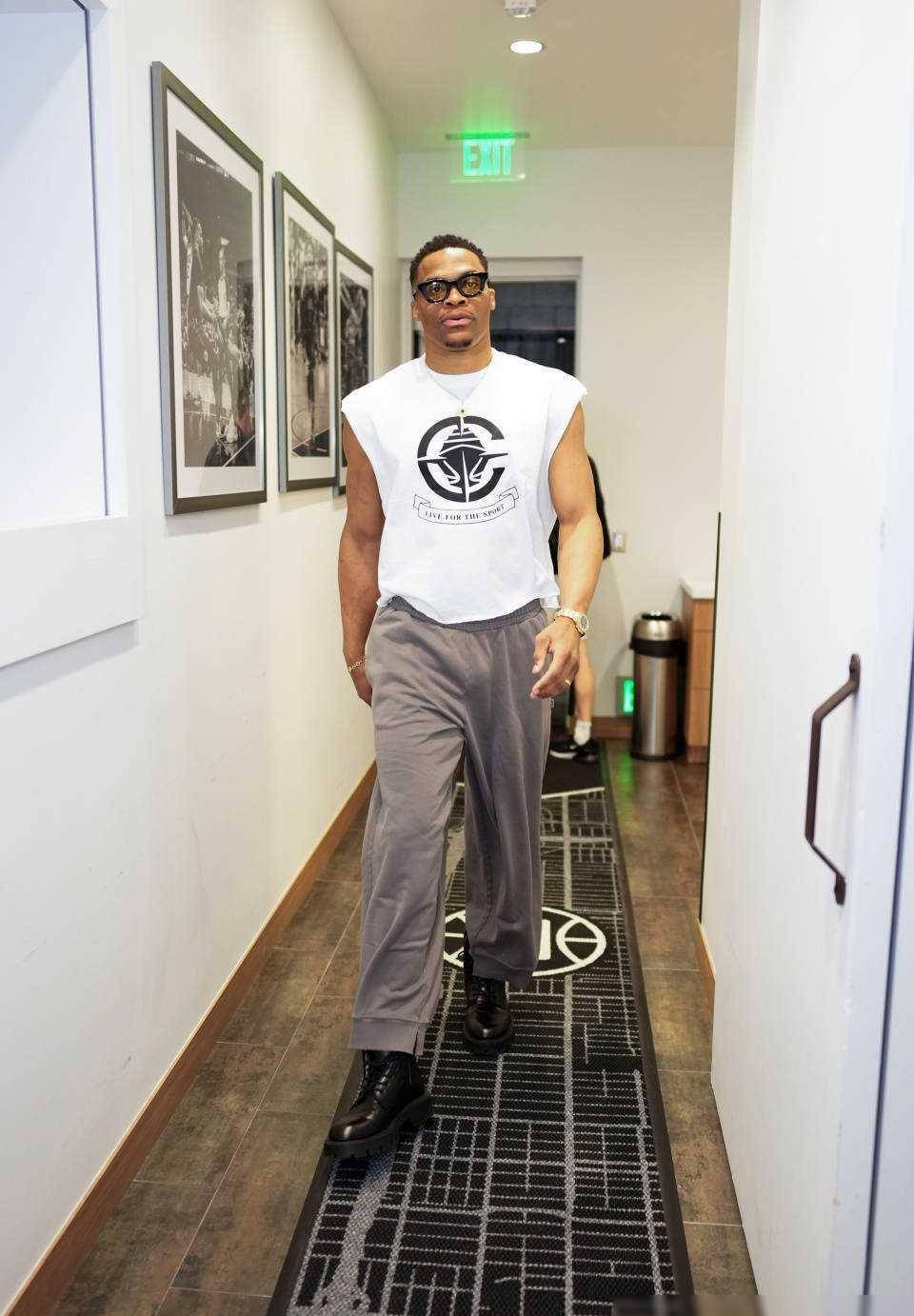 关于欧篮联倒计时，克里夫兰骑士清晨官宣签约，细节引发关注，目标明确，球队文化再被提及的信息